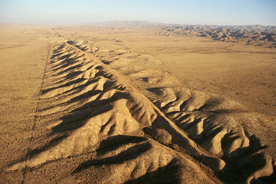 What is the famous fault line that runs through California?